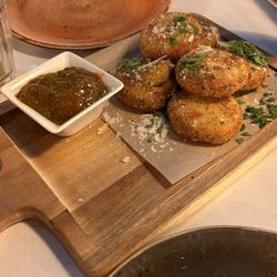 Ginos Ristorante