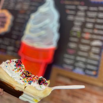 Bmore Licks - a banana split with sprinkles - Ice Cream & Frozen Yogurt Near Me - Baltimore, Maryland