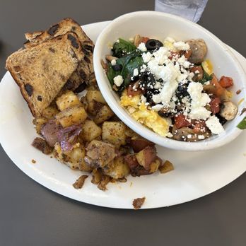 Eggs Up Grill - The Big Tex Benny - Breakfast & Brunch Near Me - Austell, Georgia