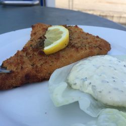 Goldfisch Schilkseer Fischbrötchen