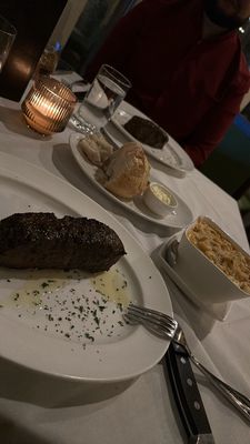 Elway's by null