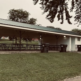 Tarrant Park - Bathrooms - Parks Near Me - Cambria, Wisconsin