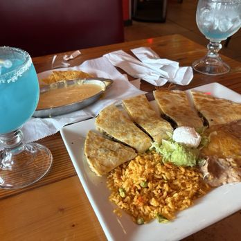 Mi Tierra Authentic Mexican Restaurant - Steak quesadilla - Mexican Near Me - Orange City, Florida Mi Tierra Authentic Mexican Restaurant - Steak quesadilla - Mexican Near Me - Orange City, Florida
