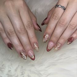 Highland Nails & Spa