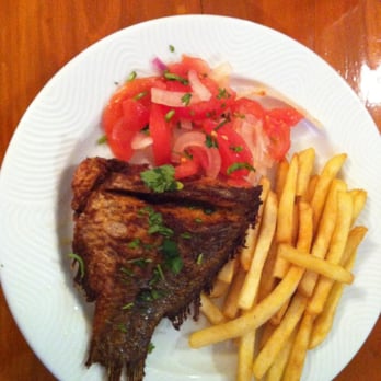Safari DC - Fish (Samaki), chips and kachumbari - Lounges Near Me - Washington, DC, District of Columbia