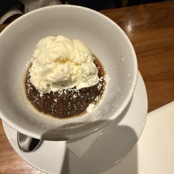 Zibo! - Sticky pudding - Burgers Near Me - Brossard, Quebec Zibo! - Sticky pudding - Burgers Near Me - Brossard, Quebec