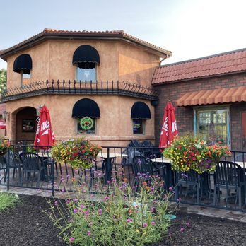 Sarento's - Exterior - Italian Near Me - Wisconsin Dells, Wisconsin Sarento's - Exterior - Italian Near Me - Wisconsin Dells, Wisconsin