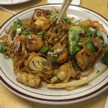 Saigon Deli - Combination stir fried egg noodles...! So good! - Vietnamese Near Me - Tampa, Florida Saigon Deli - Combination stir fried egg noodles...! So good! - Vietnamese Near Me - Tampa, Florida