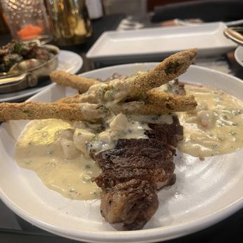 Bungalow Downtown Dining - Steak (Oscar Style) w/ fried Asparagus - Steakhouses Near Me - Houston, Texas Bungalow Downtown Dining - Steak (Oscar Style) w/ fried Asparagus - Steakhouses Near Me - Houston, Texas