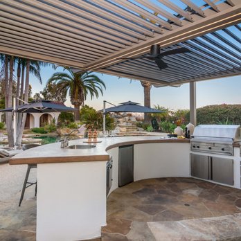 Pergolas Northwest - an outdoor kitchen with a grill - General Contractors Near Me Pergolas Northwest - an outdoor kitchen with a grill - General Contractors Near Me