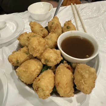 Cuisine Cantonaise - Deep fried paepa tofu - Cantonese Near Me - Montreal, Quebec Cuisine Cantonaise - Deep fried paepa tofu - Cantonese Near Me - Montreal, Quebec