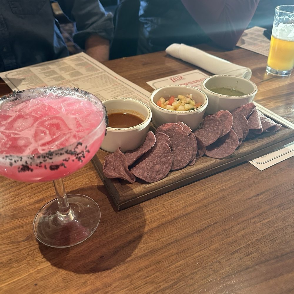 Elderflower Margarita & Chips and salsa Elderflower Margarita & Chips and salsa