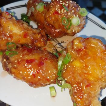 Underbelly - Crispy Wings - Bars Near Me - San Diego, California