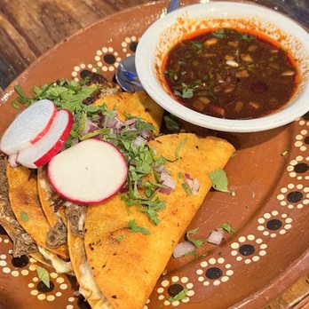 Taco Y Vino - Quesobirra - Tacos Near Me - Dallas, Texas Taco Y Vino - Quesobirra - Tacos Near Me - Dallas, Texas