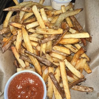 Everett's - Regular Side of Handcut Fries - American Near Me - Omaha, Nebraska