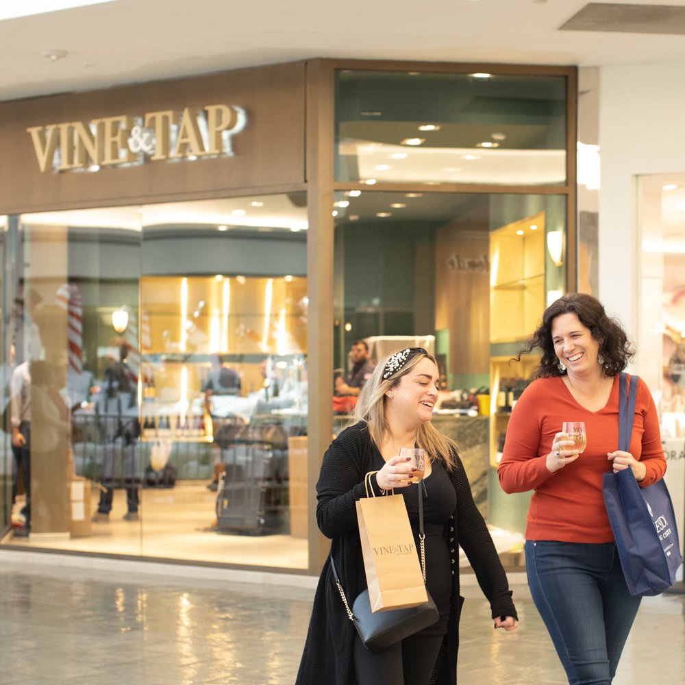 VINE & TAP WINE & COCKTAIL BAR Updated September 2024 25 Photos