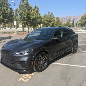 Fremont Ford - Car Dealers Near Me - Newark, California Fremont Ford - Car Dealers Near Me - Newark, California