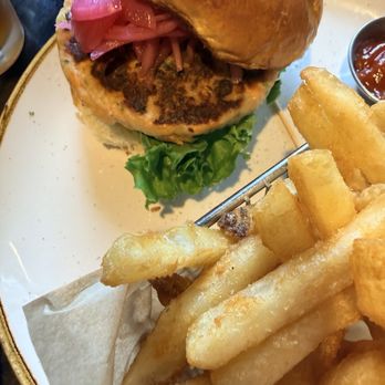 Makers Union - Fish & Chips - New American Near Me - Washington, DC, District of Columbia