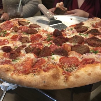 Lovin' Oven Pizza - Pizza Near Me - Locust Grove, Georgia