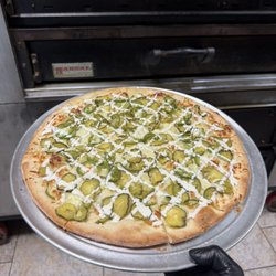 Argentos Pizza - Pickle Pizza
