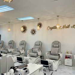 Crystal Nail Lounge - Salon interior