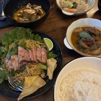 Lom Wong - Food! - Thai Near Me - Phoenix, Arizona