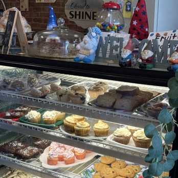 2 Sisters Bakery & Café - Goodies case - Bakeries Near Me - Aliquippa, Pennsylvania 2 Sisters Bakery & Café - Goodies case - Bakeries Near Me - Aliquippa, Pennsylvania