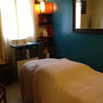 The Honey Pot - Treatment room at The Honey Pot - Hair Removal Near Me - Hilo, Hawaii The Honey Pot - Treatment room at The Honey Pot - Hair Removal Near Me - Hilo, Hawaii