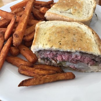 Corner Cafe - Longhorn burger with sweet potato fries - Breakfast & Brunch Near Me - Newport, Rhode Island