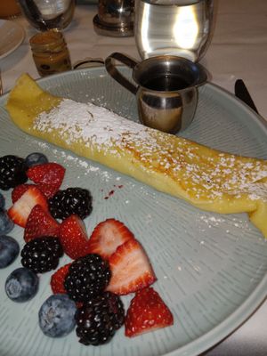 Renoir Restaurant by null