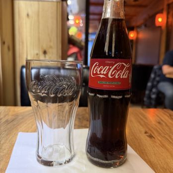 O Thaï - Ice cold bottle of Cherry Coke - Thai Near Me - Lille, 59