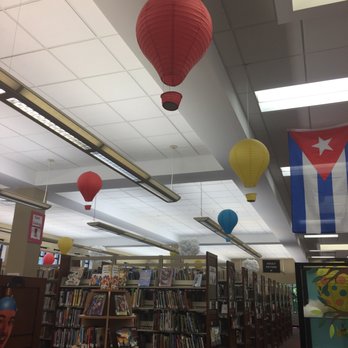 Madison County Public Library - hot air balloon decorations - Libraries Near Me - Berea, Kentucky