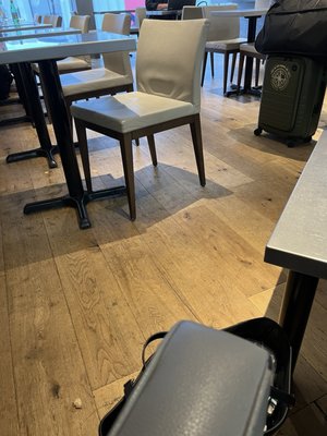 VINO VOLO by null