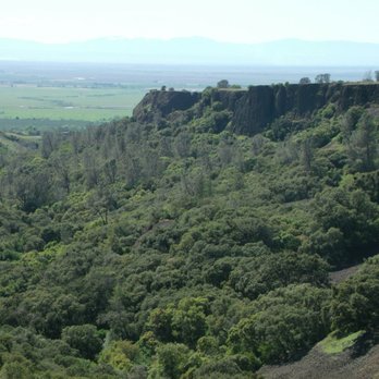 North Table Mountain - Hiking Near Me - Oroville, California