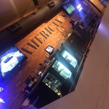 Americanos - Big bar area at Americano's, nice selection of cocktails and beer. - Mexican Near Me - Chicago, Illinois
