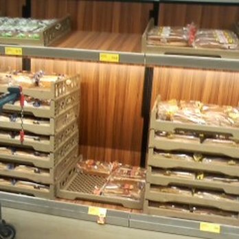 ALDI - a shopping cart in a grocery store - Grocery Near Me - Delaware, Ohio