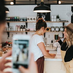 Yogacamp Retreat - Coffee with a vibe / Un latté avec de la bonne énergie svp