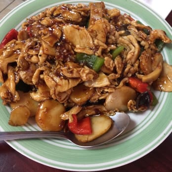 Walnut Tree Restaurant - Soicy chicken - Chinese Near Me - Walnut, California