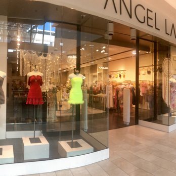 Angel LA - Store front. Bought a cute dress for Mexico! - Women's Clothing Near Me - Canoga Park, California Angel LA - Store front. Bought a cute dress for Mexico! - Women's Clothing Near Me - Canoga Park, California