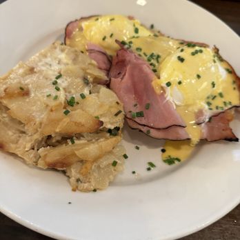 Great Maple - Benedict - Breakfast & Brunch Near Me - Anaheim, California Great Maple - Benedict - Breakfast & Brunch Near Me - Anaheim, California