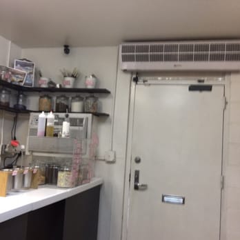 Dreamy Creations - Entrance - Desserts Near Me
