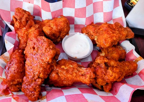 PrimeTime Bar & Grill by null