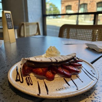 Cafe de Casa - Morango & Nutella Crepe - Coffee & Tea Near Me - San Francisco, California