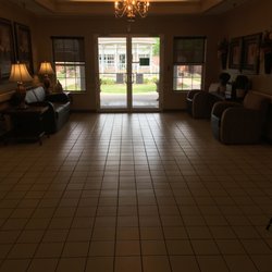 South Hampton Place Rehabilitation & Health Care Center - Our inviting waiting area.