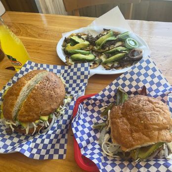 Cemitas Poblanas Don Adrian - Buenisimo todo - Mexican Near Me - Van Nuys, California