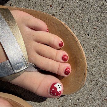 Luxx Nail Salon - Polar bear nails for the winter holidays - Nail Salons Near Me - Fort Worth, Texas Luxx Nail Salon - Polar bear nails for the winter holidays - Nail Salons Near Me - Fort Worth, Texas