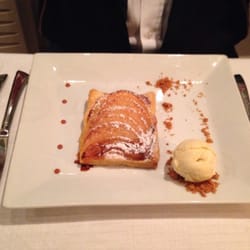 La Tour d'Auxois - Petit dessert délicieux :) arômes et plaisir gustatif garanti :)