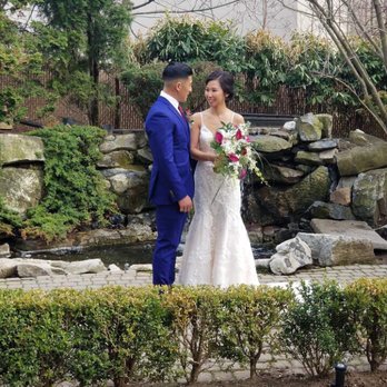 Sam's Flowers - Brides bouquet - Florists Near Me - Cherry Hill, New Jersey