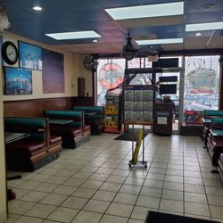 New Castle Bagels & Deli