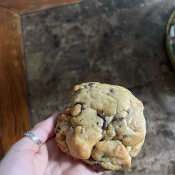 Cocoa Cookie Bar - Chocolate chip cookie - Desserts Near Me - Houston, Texas